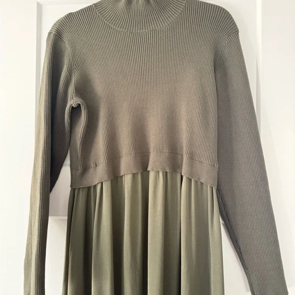 PinkBlush Maternity Mid Dress - Picture 3 of 6